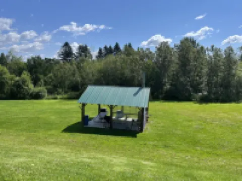 Northern Maine Cabin - Trails - WiFi - AC