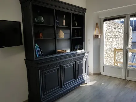 3-room apartment center Saint Vaast la Hougue Отели рядом с достопримечательностью «Остров Татиу»