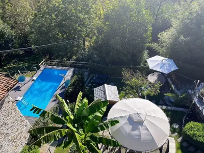 Luxury House - Dwelling dating back to 1600, in a village overlooking Lake Como. Hotel in zona Lornico