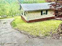 Lake House on Cedar Creek Lake - Hoot Hoot Holler Hideaway Hotels in Franklin County