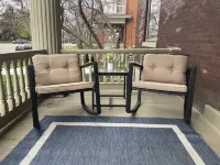 Your Hyde Park Retreat – Pet-Friendly, Walkable, Sleeps 6
