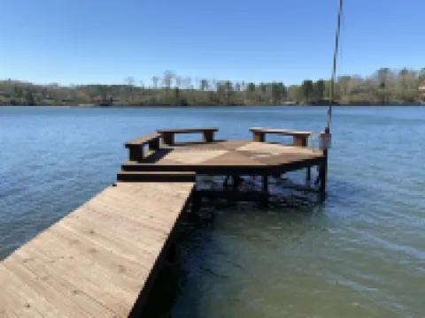 Lake Hamilton Lakefront! Main Channel Large Decks & Boat Dock! Spectacular View! Hotels in Piney