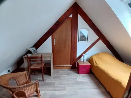 House in the heart of the pink granite coastline Отели рядом с достопримечательностью «Ploumanac'h LIghthouse»