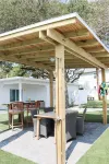 Casa Vilano 108, 5 Min Walk to Beach, Family+Pet Friendly,Heated Pool,Putt-Putt!