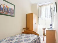 Ferrol: House with patio and small garden Hotels in Ferrol