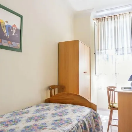 Ferrol: House with patio and small garden โรงแรมในเฟร์รอล