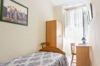 Ferrol: House with patio and small garden