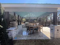 Heated Pool, Outdoor Kitchen,3 blocks from the beach.