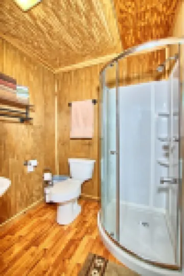 K&M Lake Rentals Cabin #4