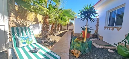 Ferienhaus Casa Barbara, Meerblick, Jacuzzi, Glasfaserinternet, Costa Calma Отели в г. Пахара