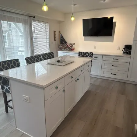 3 bedroom, 2.5 bath unit - Ocean, bay and pool all in a day!