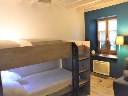 Gîte for 8 people in Mirepoix in the heart of the medieval city