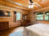 🏕️  Angels Cabin, Firepit, Pool Table, LKT Mountain - Chattanooga Dwtn15 min! Hotels in Dade County