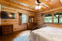 🏕️  Angels Cabin, Firepit, Pool Table, LKT Mountain - Chattanooga Dwtn15 min!