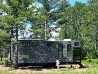 NEW 2024 Timberwolf 2-3 bed destination home on Bike trail in Boulder Junction Hotels in Boulder Junction