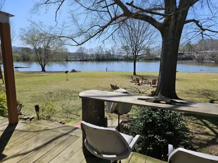 Discount !Quiet Relaxing GetawayWater is Low But ...Fireplace Inside&Outside.