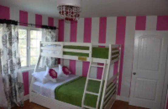 2.5 Miles to Disneyland Luxury 2,850 sq. ft. NEW HEATED POOL/SPA  REG2015-00090