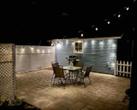 Entire house in a vibrant neighborhood - 3 Beds