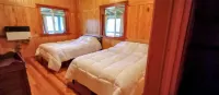 Woodys Retreat  this rental includes the barn outdoor covered fire pit - Hytter