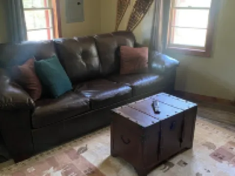 cabin centrally located near Crivitz WI 斯蒂芬森酒店