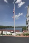 Lakeview Luxury: Stunning 2 Bed, 2 Bath Condo with Breathtaking Lake Views