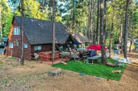 Blue Lake Springs A-Frame Of Mind Cabin in Arnold