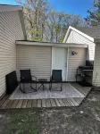 New! King suite, pet friendly - short walk to public beach and playground