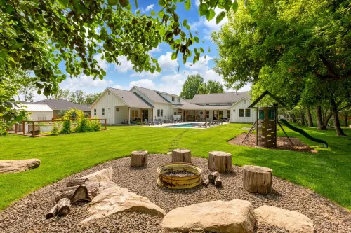 5Br Boise Farmhouse w/ Seasonally Heated Pool & Huge Yard