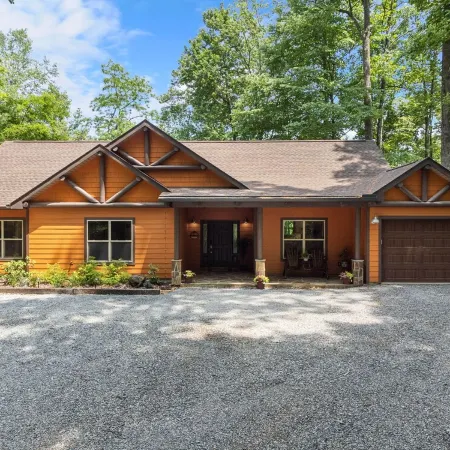 Stunning Views, Superb Atmosphere, Modern Amenities, In the Middle of Nature