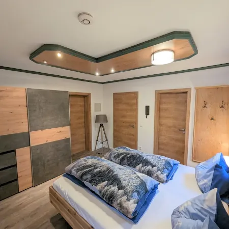 Cozy vacation apartment with 3 bedrooms, 2 bathrooms and outdoor seating area