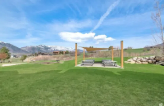 L@@K! Cozy Respite with Spectacular Mountain and Lake Views! Ski Utah