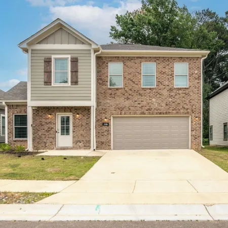 Spacious Brand New 5 Bedroom Home in Cullman
