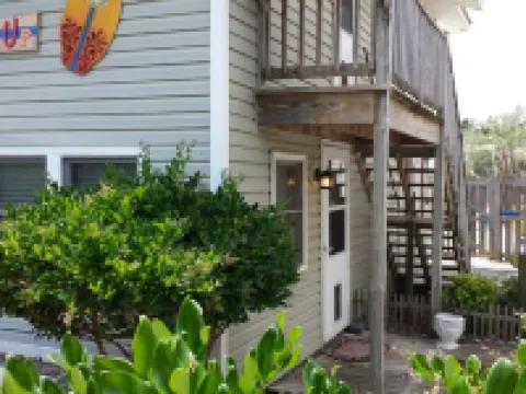 Surfside Beach, SurfsUp LoTide! Hotels in Surfside Beach