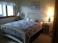 Peaceful, Family Friendly, Heated Outdoor Pool, Awesome Views, Near Story Land