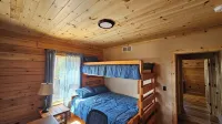 Lakefront cottage, construction 2023, with 300 ft private beach on Lake Huron