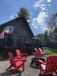 3BR Waterfront Home Steps to Downtown Eagle River