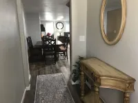 Centrally located to southern Utah and northern Arizona parks and trails.