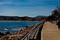 L'escala: In front of the sea-Passeig Maritim-l'Escala-Wifi free