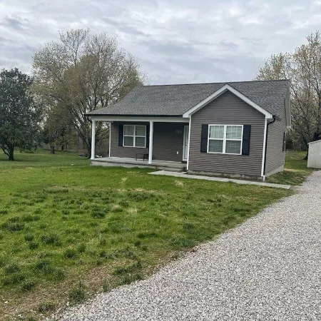 2 BR Beautiful new home near Mammoth Cave.