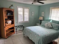 2/1 Vero Beach Getaway Hotel a West Vero Corridor