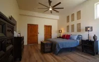 Spanish home with breathtaking views of Roosevelt Lake!!