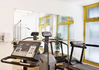 Best Western Premier Grand Hotel Russischer Hof - Gym