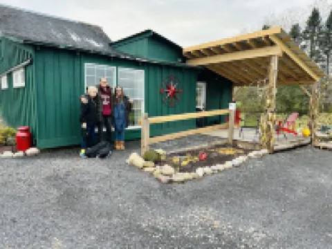 The Barnhouse - Country Charm 2 miles from Colgate, renovated century-old barn