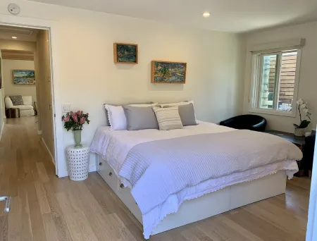 The Mesa - contemporary beach house Отели рядом с достопримечательностью «Мортон Бэй Фиг Три»