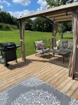 Cozy farmhouse family friendly with fire pit and grill, within hour to Keeneland - Wifi