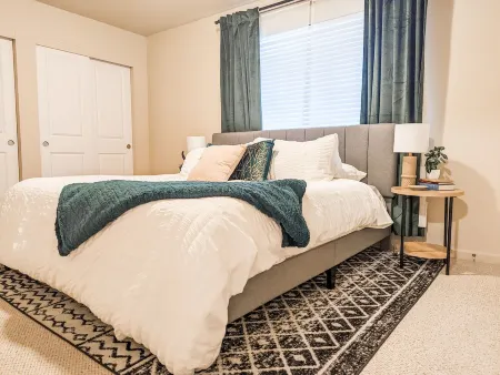 Downtown Getaway close to Corvallis