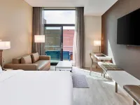 AC Hotel Greenville Hotels near The Art Cellar