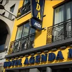 Hotel Midi-Zuid فنادق في 
