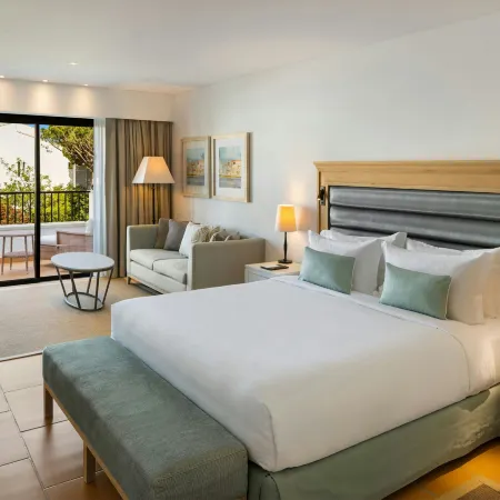 Pine Cliffs Ocean Suites, a Luxury Collection Resort & Spa, Algarve