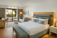 Pine Cliffs Ocean Suites, a Luxury Collection Resort & Spa, Algarve